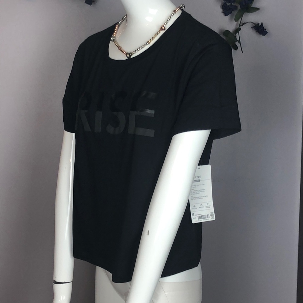 Last One❤️NWT ATHLETA RISE Crop Tee Top Shirt Black Medium - Picture 4 of 8